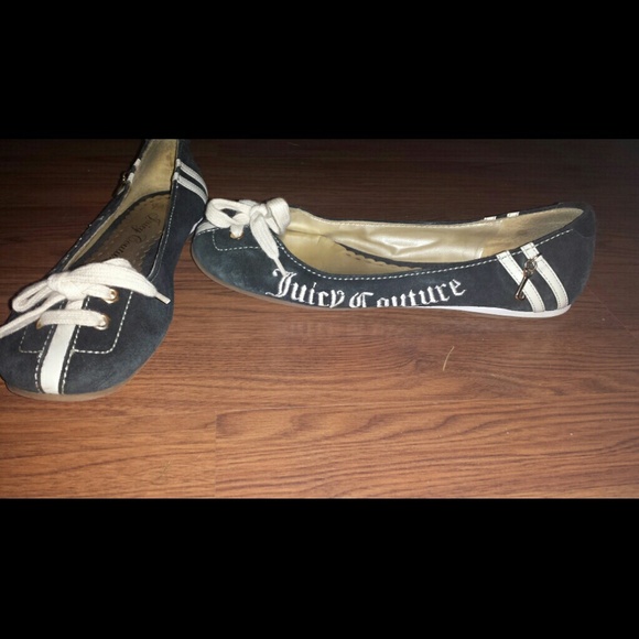 AUTHENTIC.....Juicy flats