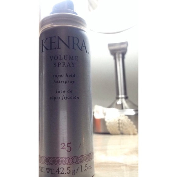 NEVER USED The best volume hairspray out there