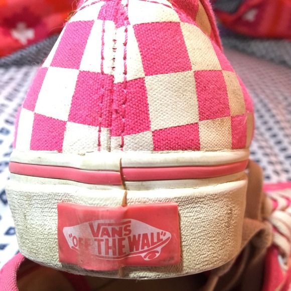 Hot pink vans sneakers size 10 - Picture 3 of 4