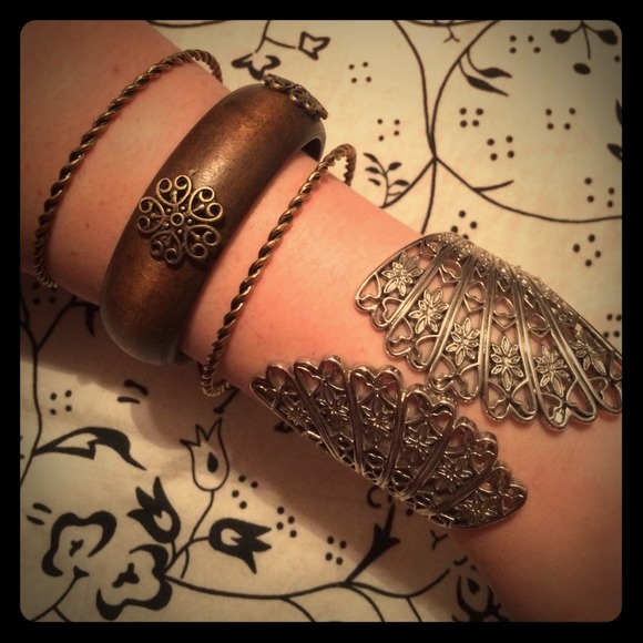 Bracelet bundle