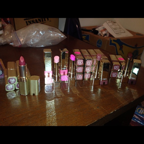 Lip stick - Picture 2 of 2