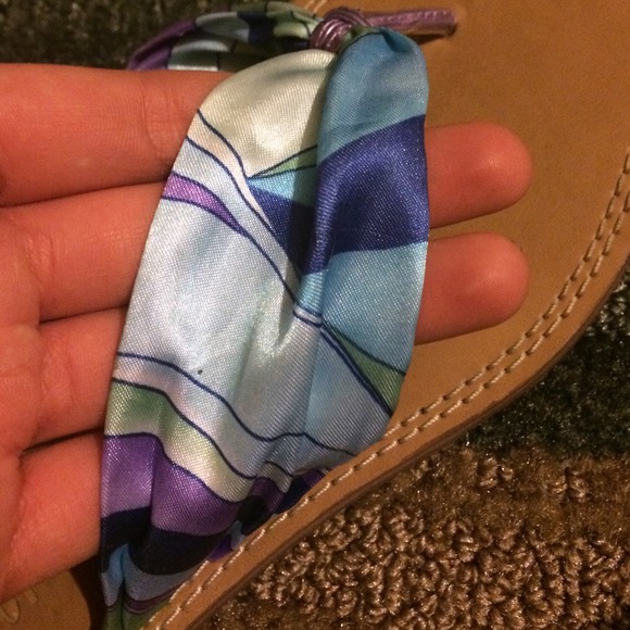 Sandals - Picture 3 of 3