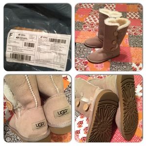 Women's Ugg boots