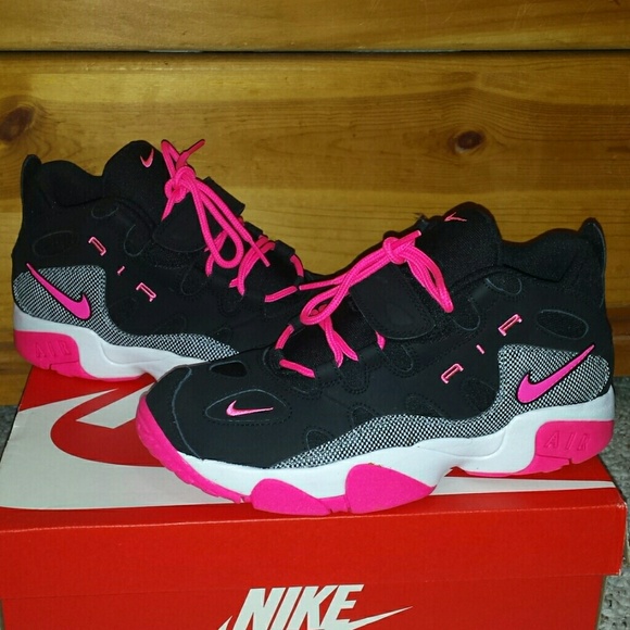 Nike Turf Raiders