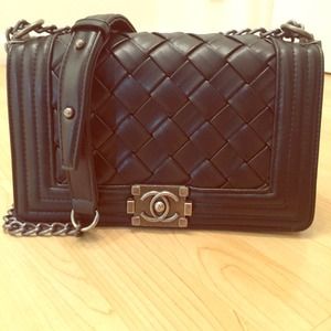 Quilted handbag