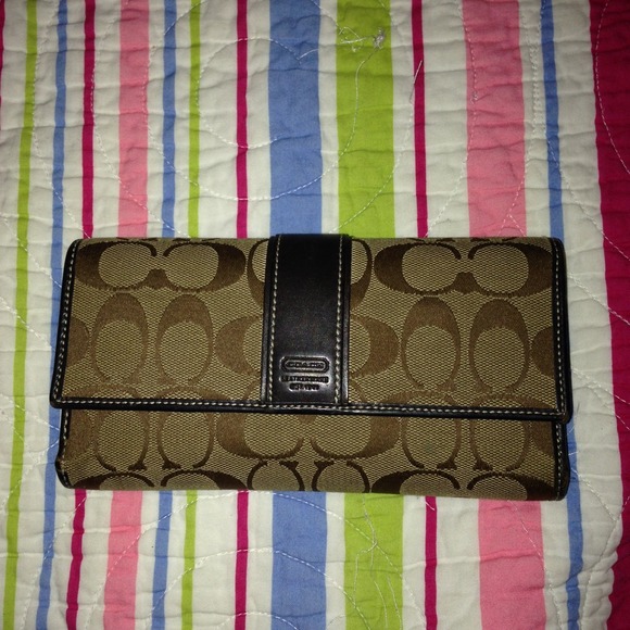Bronze Coach Wallet - Picture 1 of 4