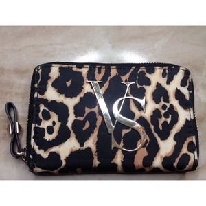 NEVER USED 2015 Victoria's Secret wallet