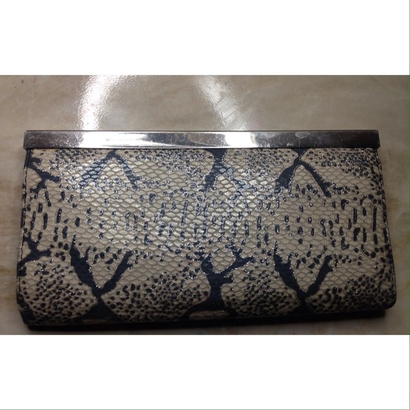 Nasty gal never used Wallet! Perfect condition.