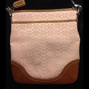 COACH PINK NEW CROSS BODY BAG