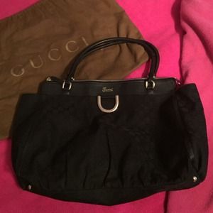 Reduced!! 100% Authentic Gucci Handbag
