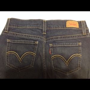 Levi's curvy cut, straight leg jeans