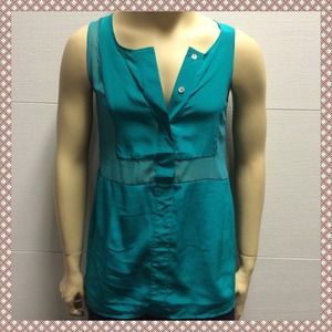 Blue shirt sleeve tank