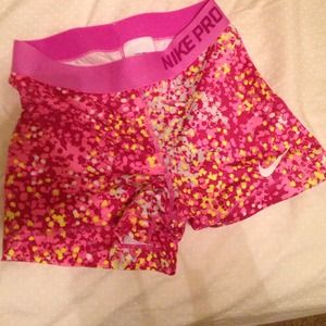 Nike pro speckle shorts like new