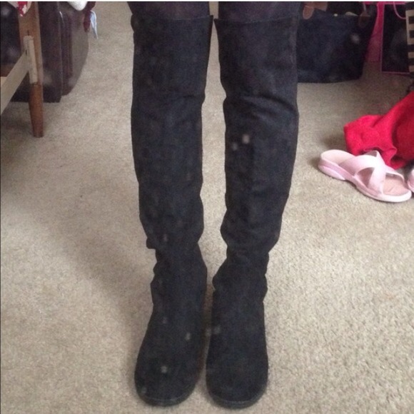 Mixed texture boots - Picture 2 of 4