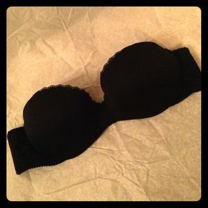 🚫SOLD🚫Strapless bra