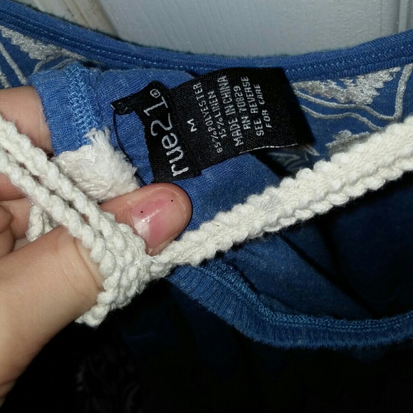 Blue Aztec Tank - Picture 4 of 4