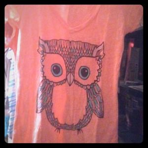 Bright owl tee