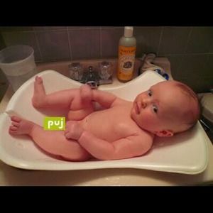 Puj baby tub