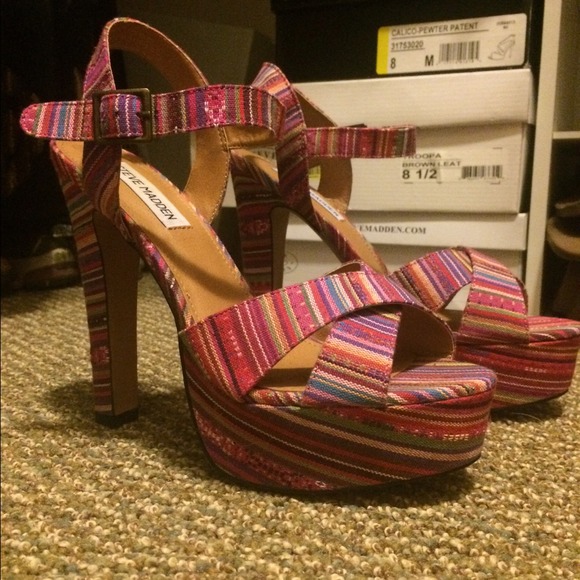 Fun Steve Madden 8.5 wedges
