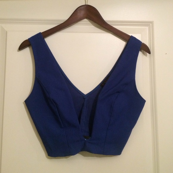 Sexy Deep V crop top