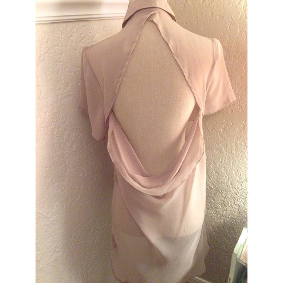 Button down blackless top - Picture 2 of 2