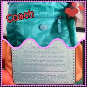 💖Coach 💖 Sold on another site!! 😃