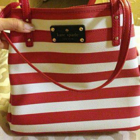 Sold NEW Kate Spade Sidney Tote or best offer - Picture 3 of 3