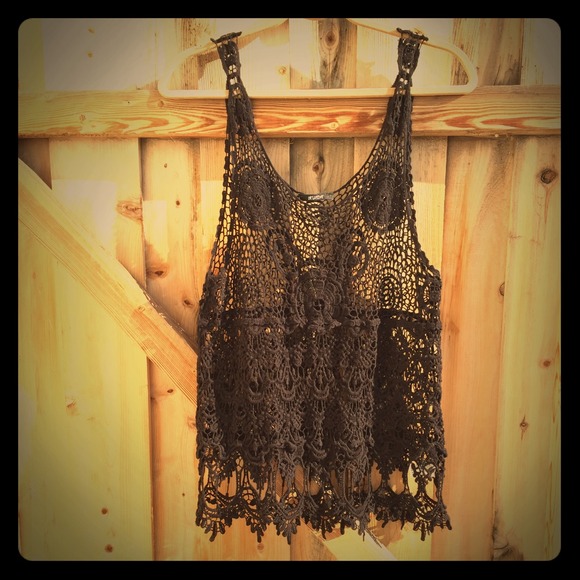 Delusive Tops - ❌SOLD in bundle❌NWOT Black Crochet Lace Tank