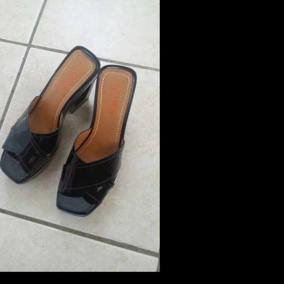 Kors sandals