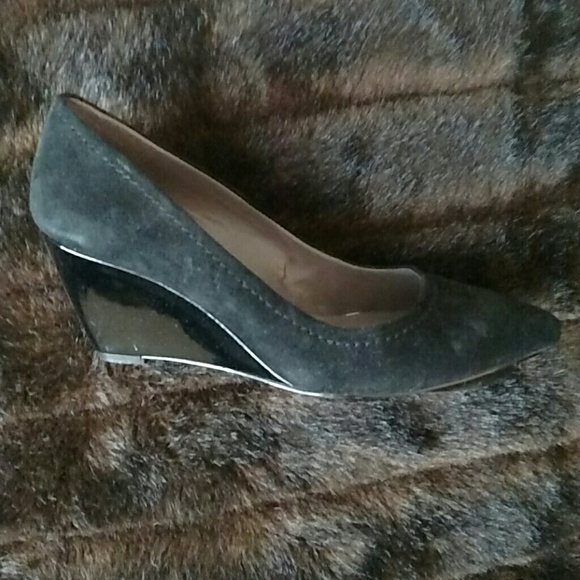 Market Wedges - Picture 1 of 2