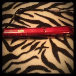 1" Andis Tourmaline Nano Ceramic Flat Iron