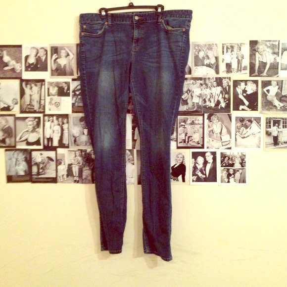 Skinny jeans