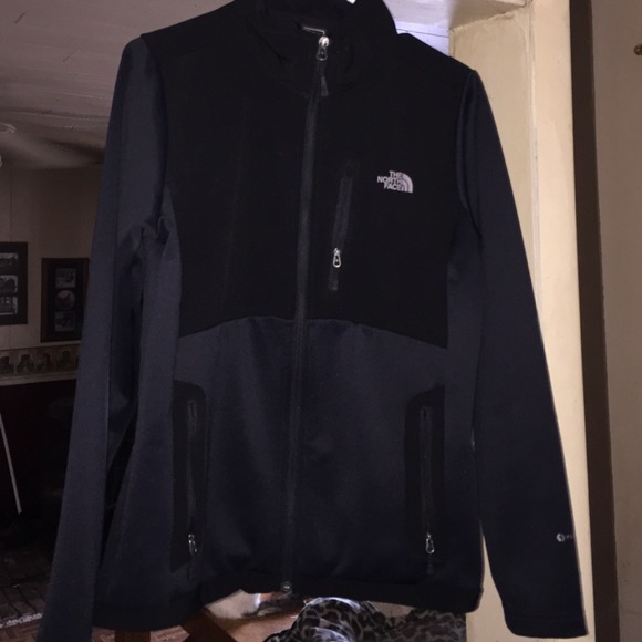 The North Face Jacket 🎉REDUCED🎉