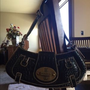 Black Guess purse