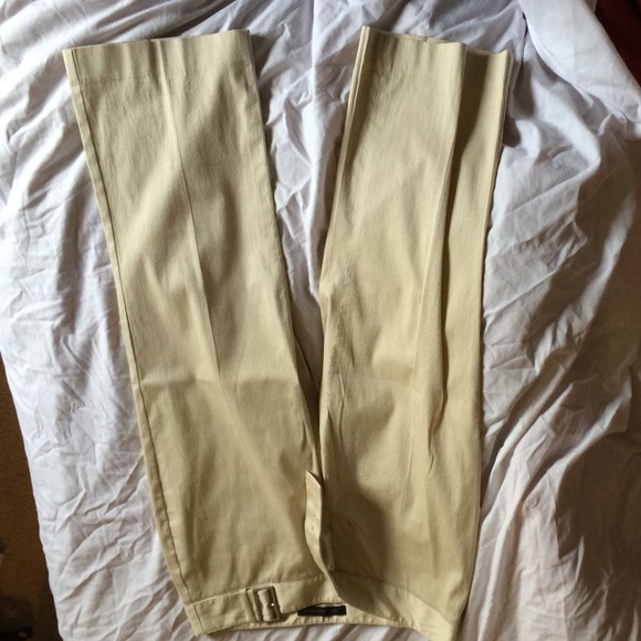 Express crop pants