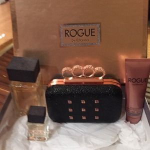 Rihanna Rogue Giftset pre-loved ❤️✨