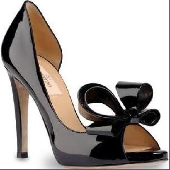 Valentino D'Orsay bow pumps