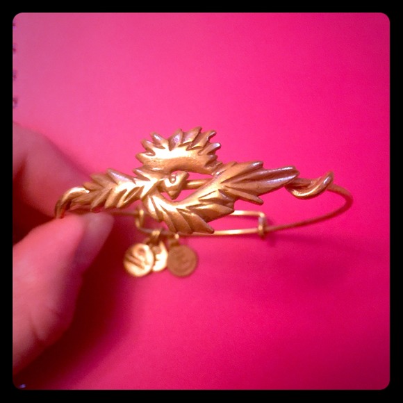 ❌HOLD❌