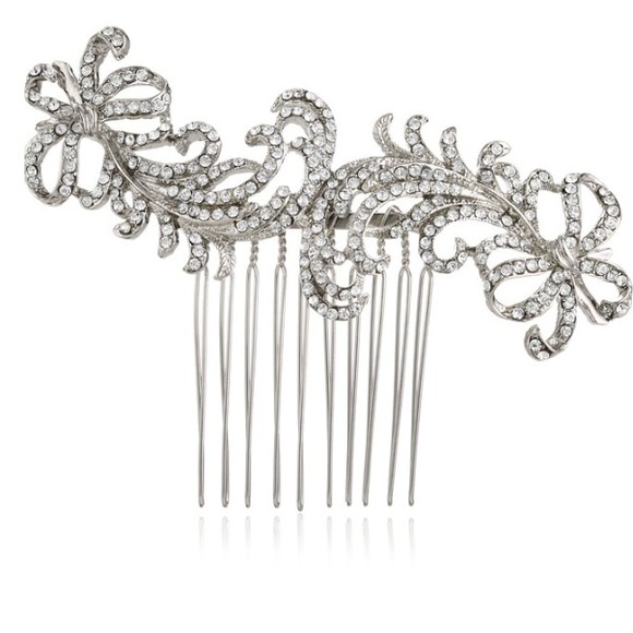 Swarovski Crystal Bridal Wedding Headpiece / Comb