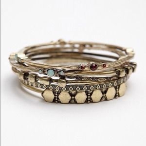 Free people electric stone bracelet set