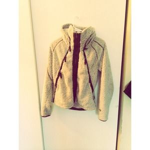 Khul zip up