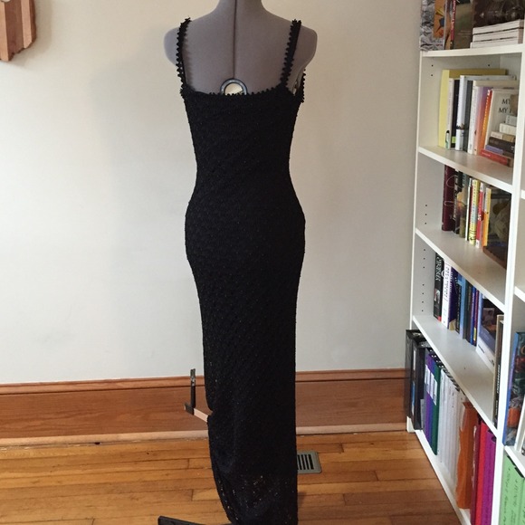 Full length beaded gown. - Picture 4 of 4