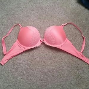 Beautiful Miraculous plunge VS bra 34C push up
