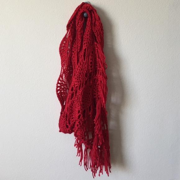 New Crocheted Infinity Scarf