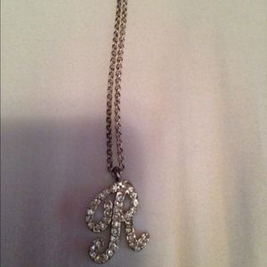"R" necklace