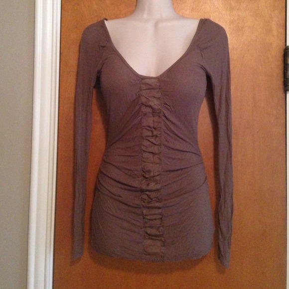 Guess top