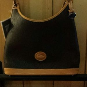Brand new authentic Dooney & Bourke