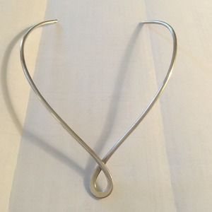 Sterling Silver Necklace with a Teardrop Design
