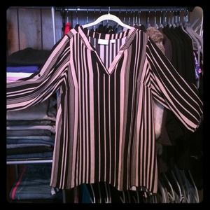 AVENUE Tan and Black Tunic