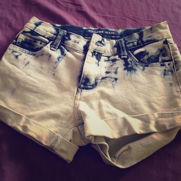 Acid wash shorts